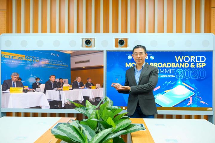 Anh Hoàng Việt Anh- TGĐ FPT Telecom